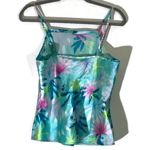 La Fleur Floral Sleeveless Lingerie Satin Top Med - Picture 2 of 8